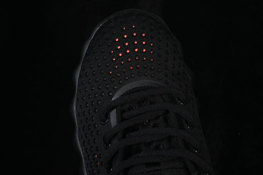 Nike mind 002 “Nike Crimson”