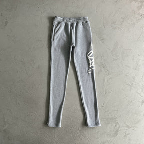 Conjunto Syna World “Safety Grey“