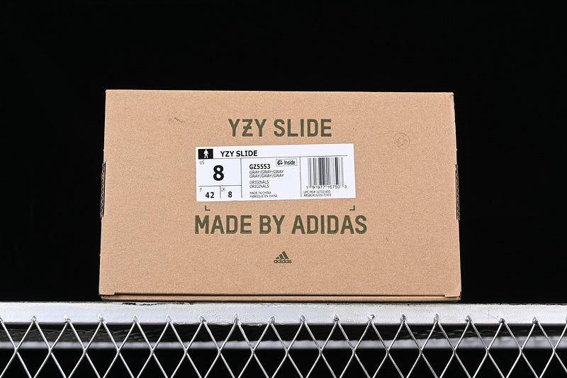 Yeezy Slide “MX Black”