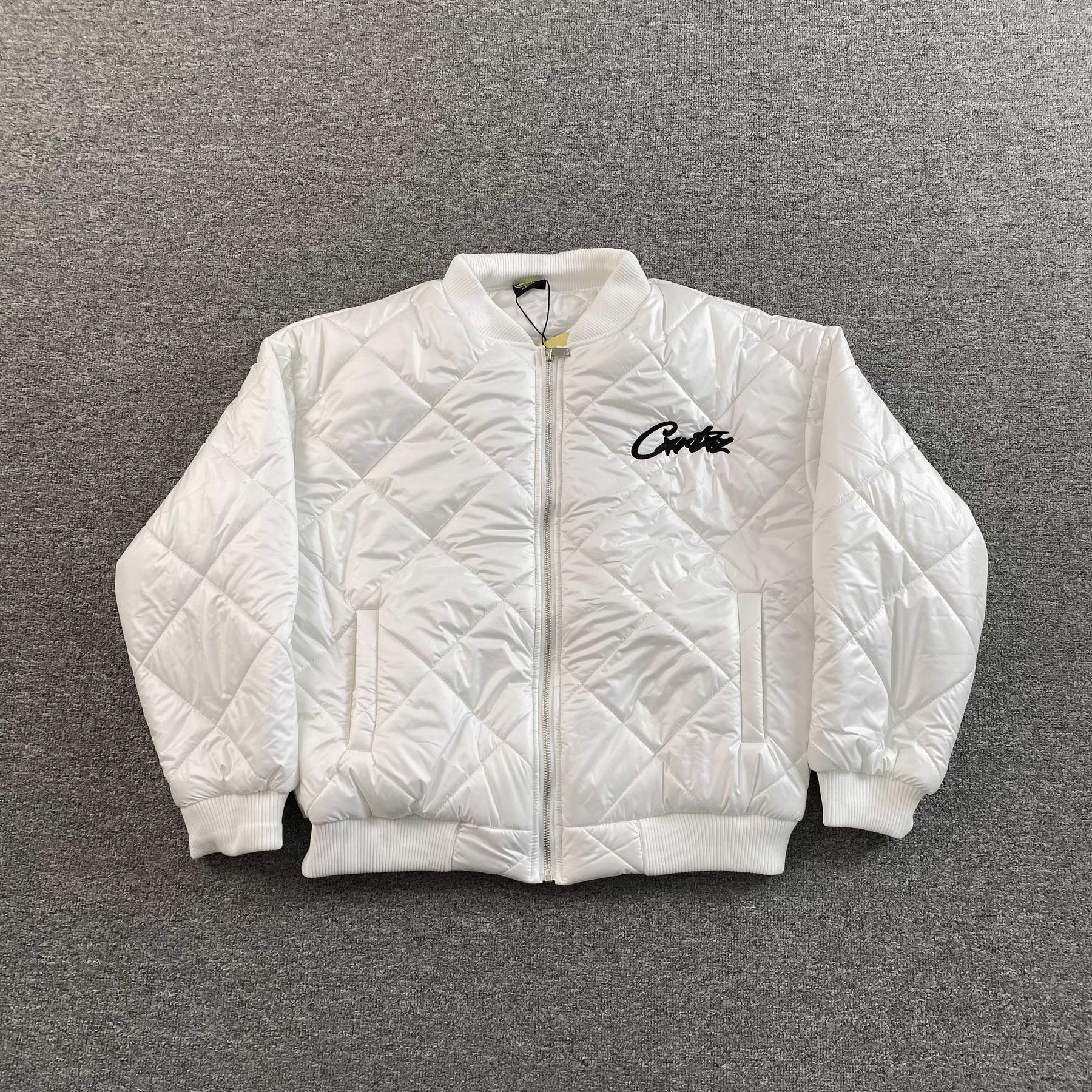 Jaqueta Corteiz “Reversible Bomber” ( Branca )