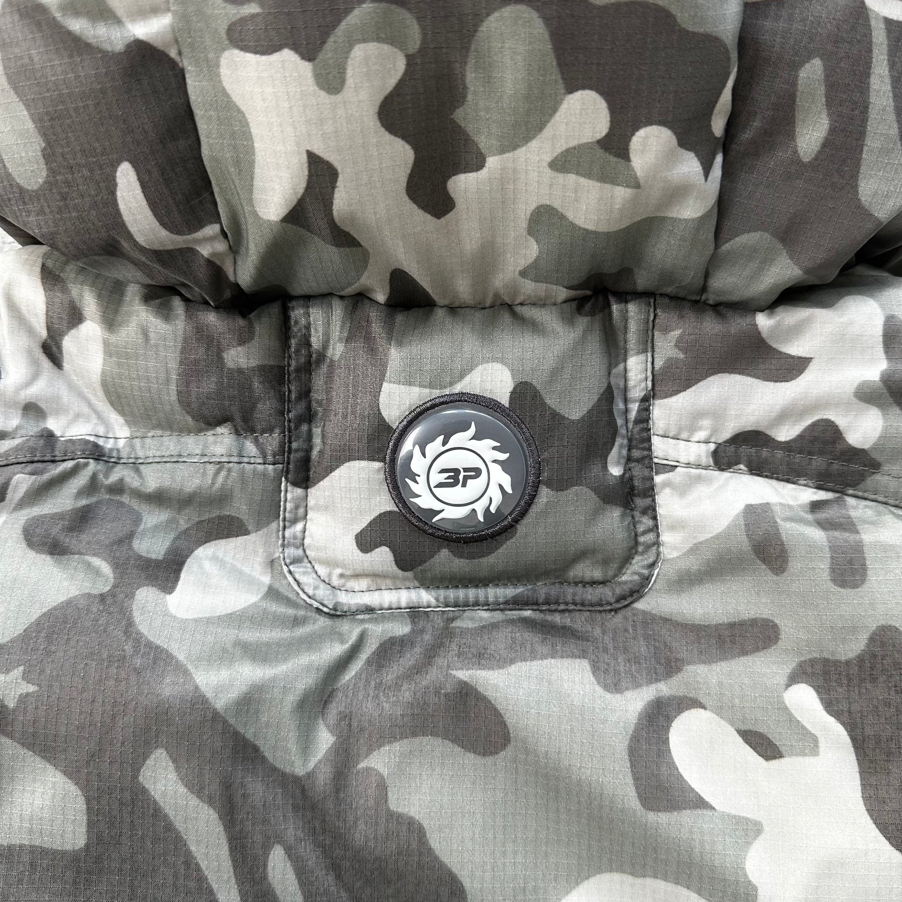Jaqueta Broken Planet “BP Puffer Jacket” ( Camuflada )