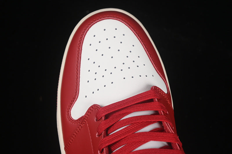 Air Jordan 1 High “Red Cracked Leather”