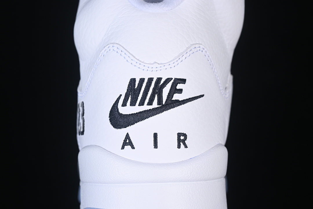 Air Jordan 5 “Metallic Silver”