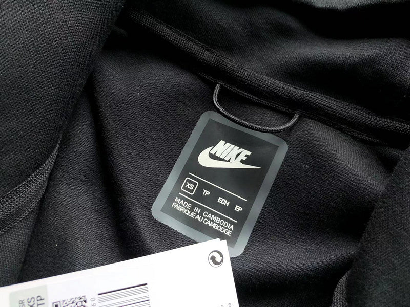Nike Tech ( Preto )