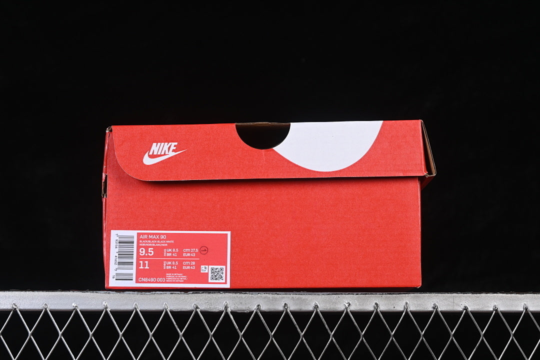 Air max 90 “Essential Triple Black”