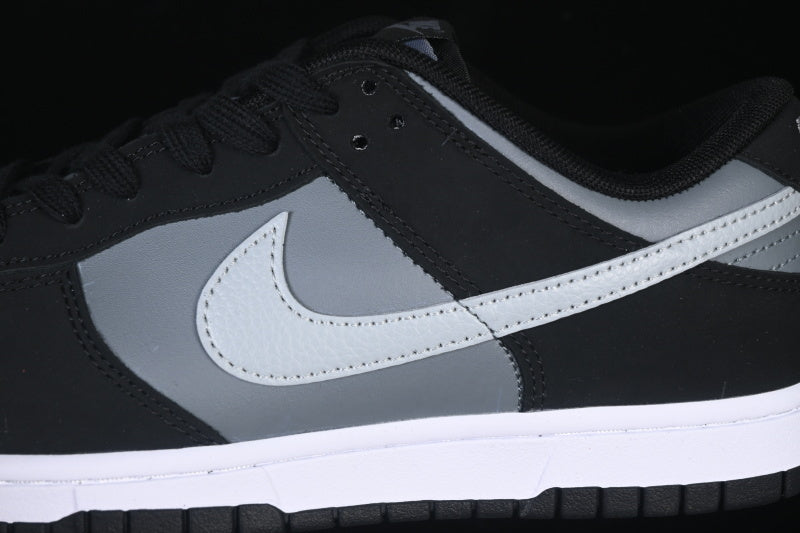 Dunk “Black Smoke Grey”