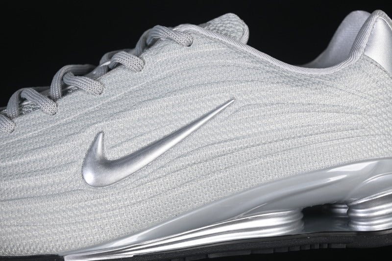 Nike Shox Z “Metallic Silver”