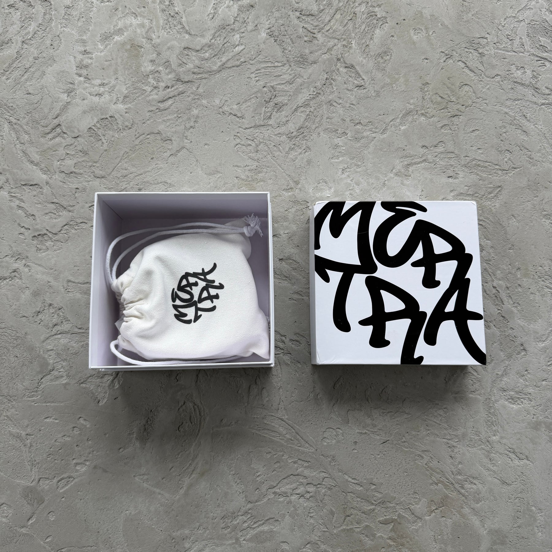 Cinto Mertra “Debossed” ( Branco )