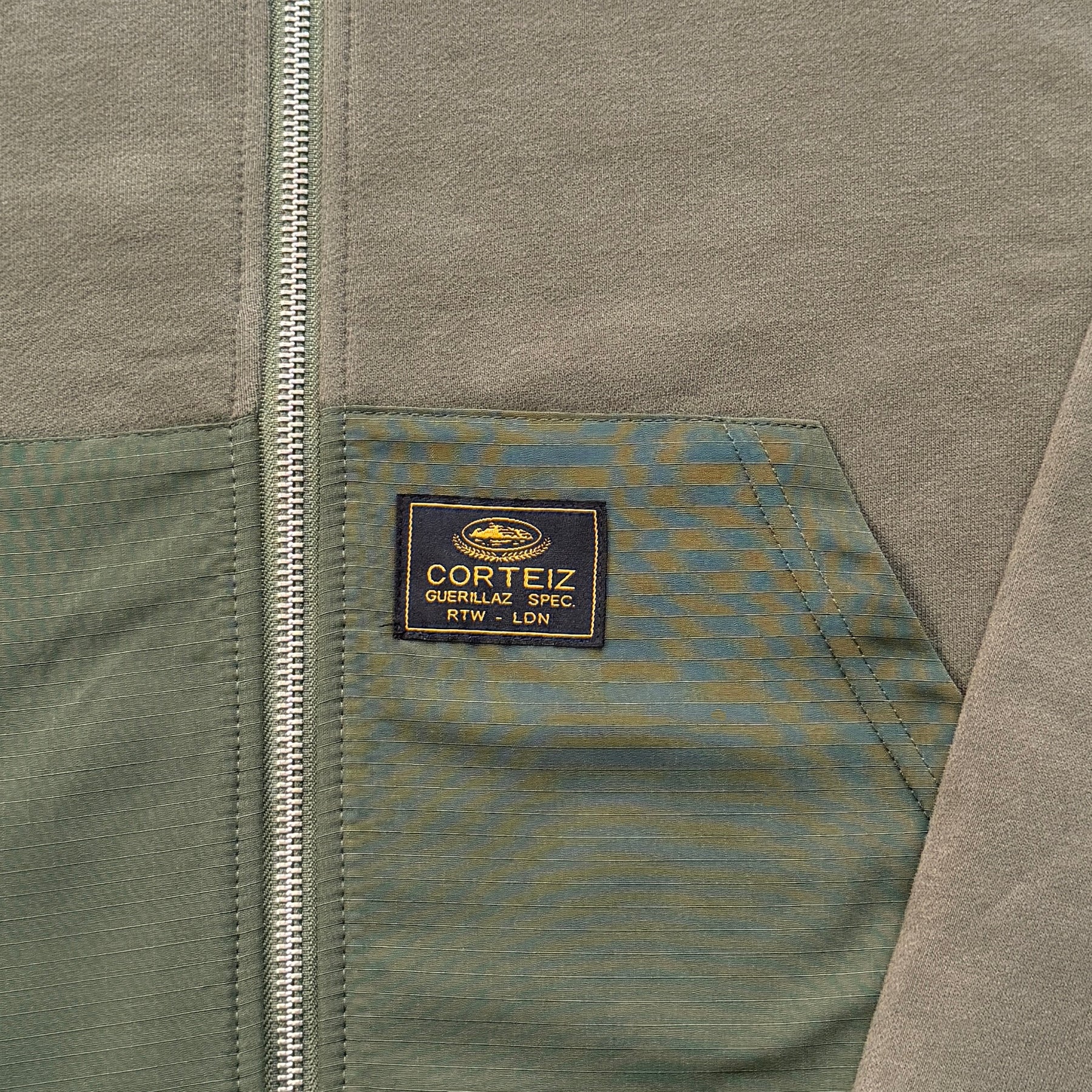 Moletom Corteiz “Guerillaz Ripstop”