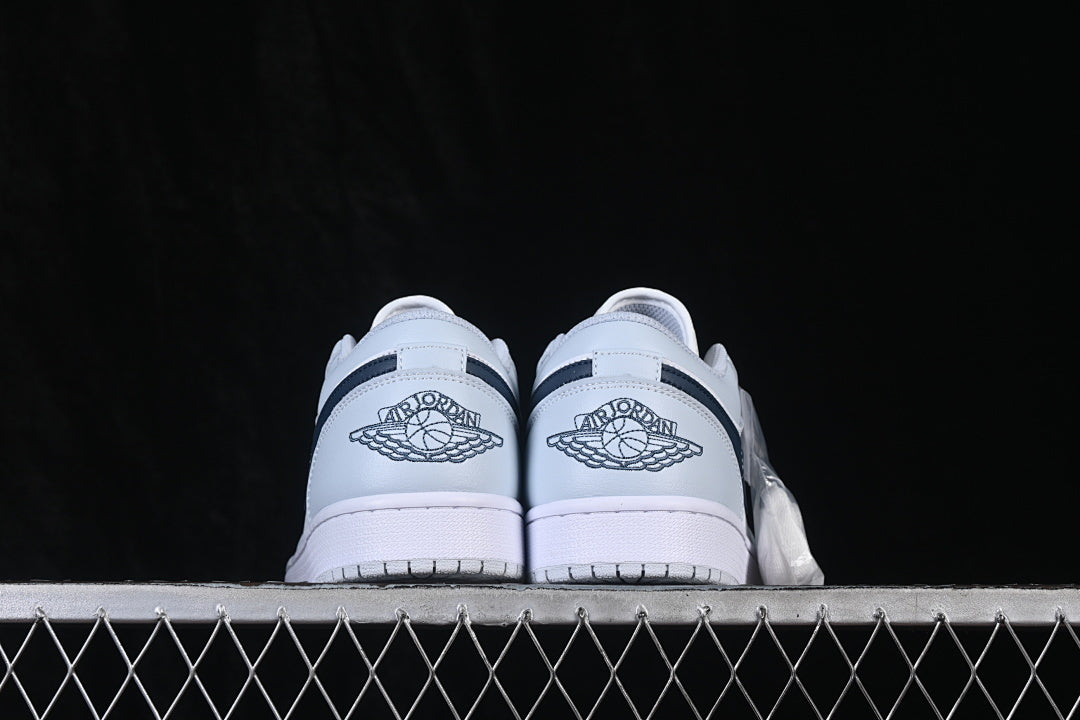 Air Jordan 1 Low “Low Aura Squadron Blue”
