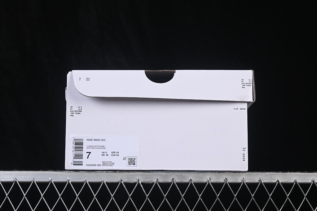 Nike mind 002 “Light Smoke Grey”