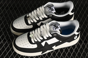 BAPE STA “Black White”