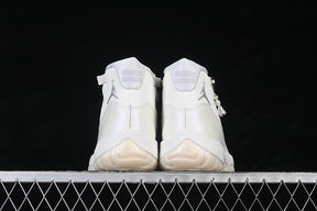 Air Jordan 11  ”Pearl White”
