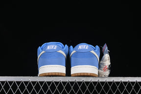 Dunk “University Blue Gum”