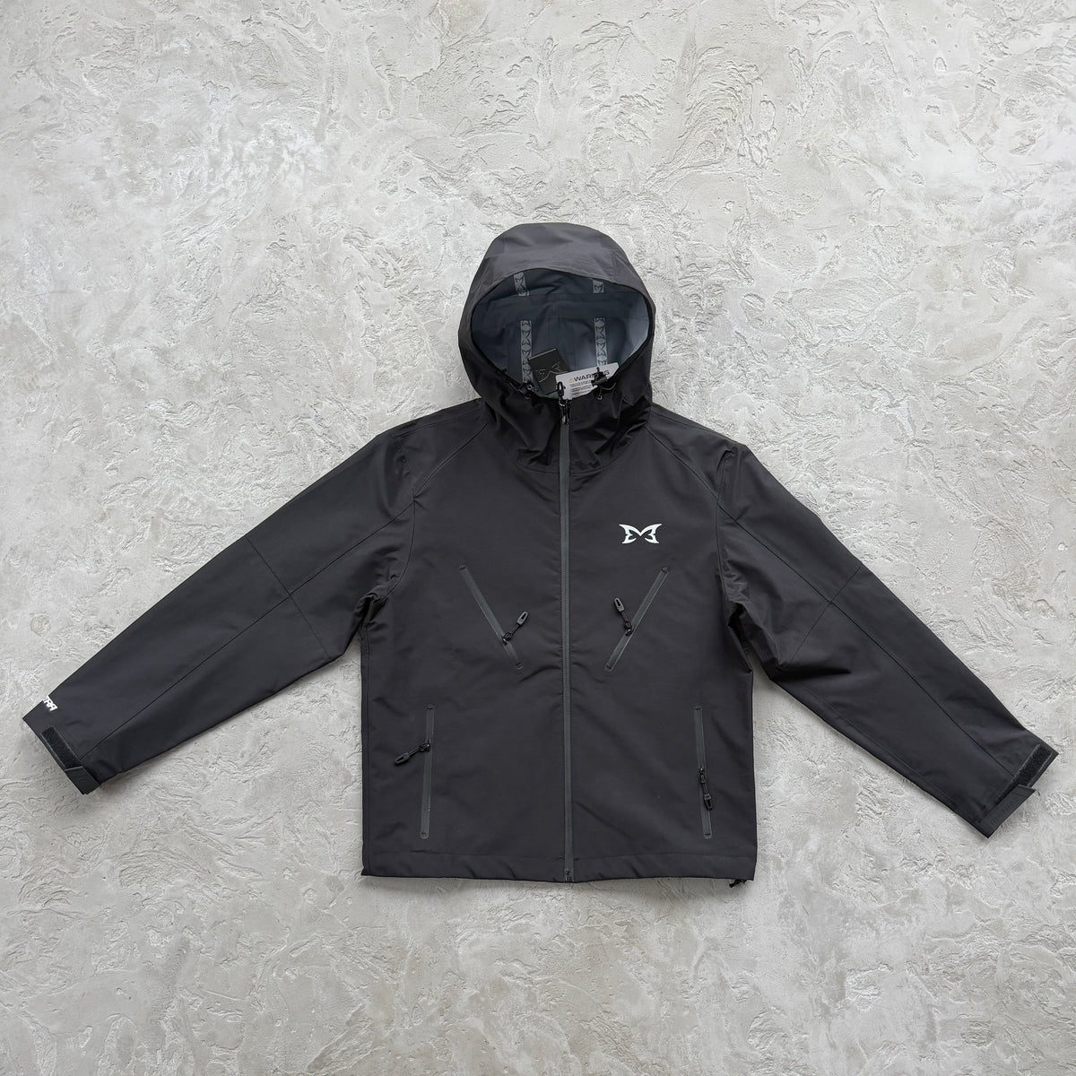 Corta Vento Mertra “Monogram Shell V2” ( Pova D'água )