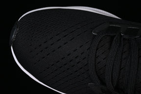 Air Zoom Pegasus 38 “White Black”