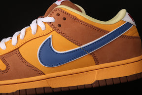 Dunk “Newcastle Brown Ale Gold”