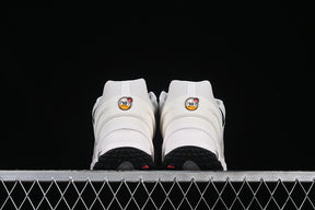 Air Max DN8 “Phantom”