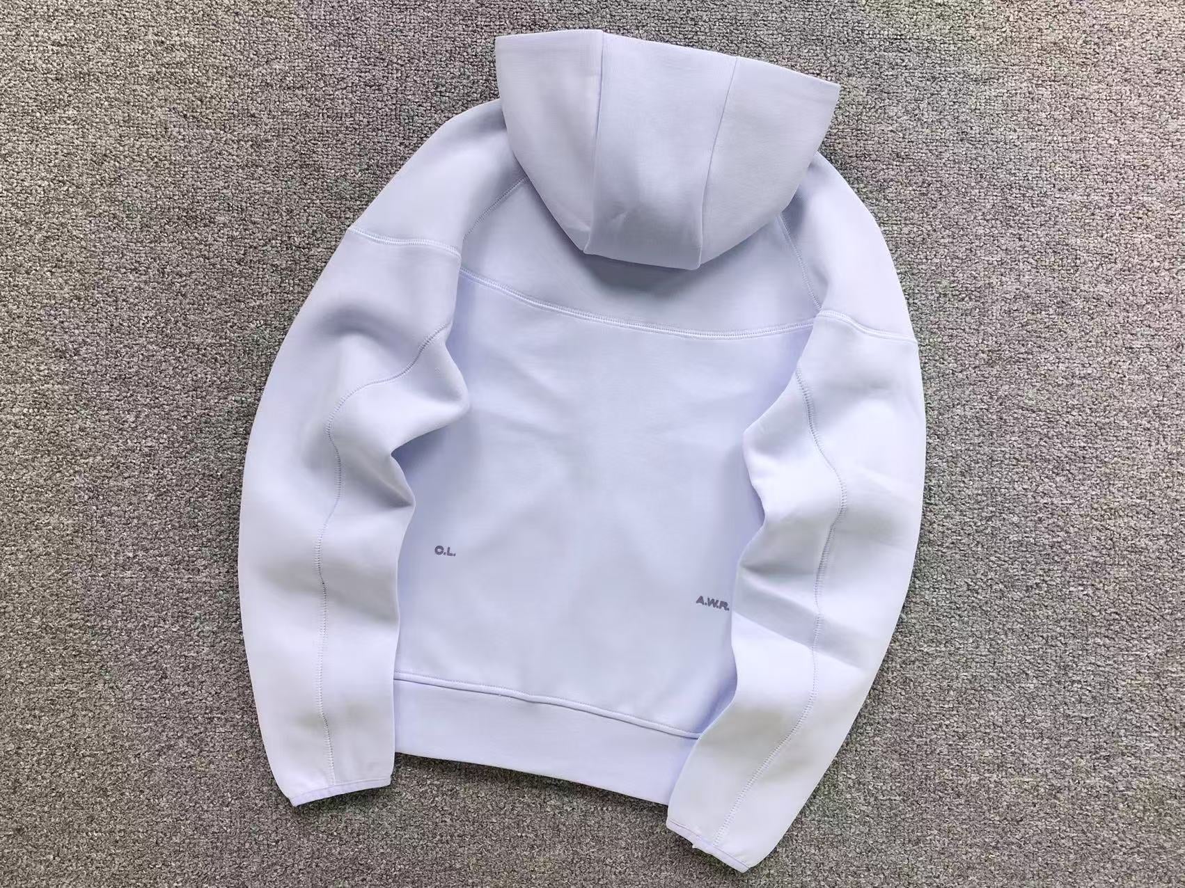 Conjunto Nocta x Nike Tech Fleece “Lavander”