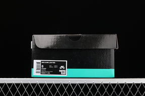 Dunk “Vintage Green”