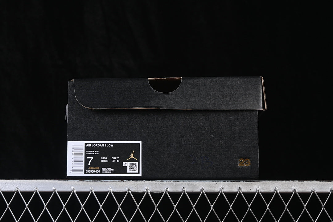 Air Jordan 1 Low “Low Aura Squadron Blue”