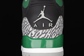 Air Jordan 3 "Pine Green"