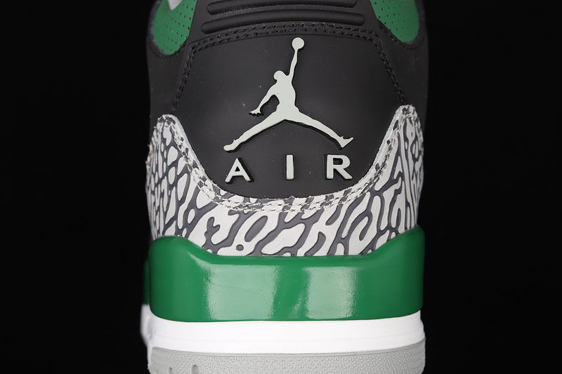 Air Jordan 3 "Pine Green"