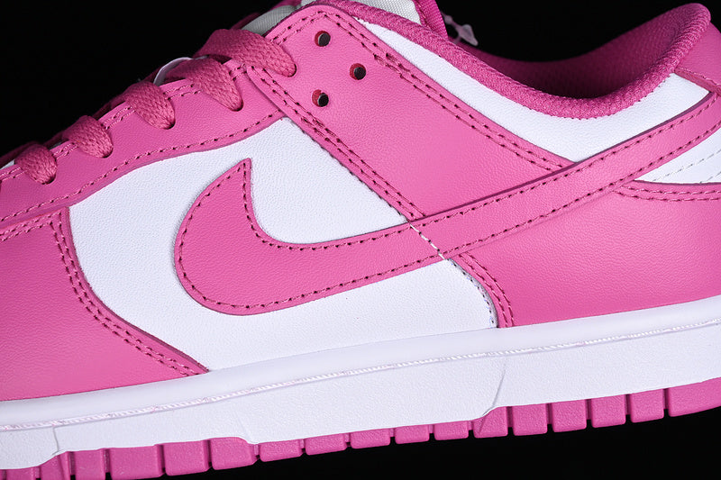 Dunk “Fuchsia”