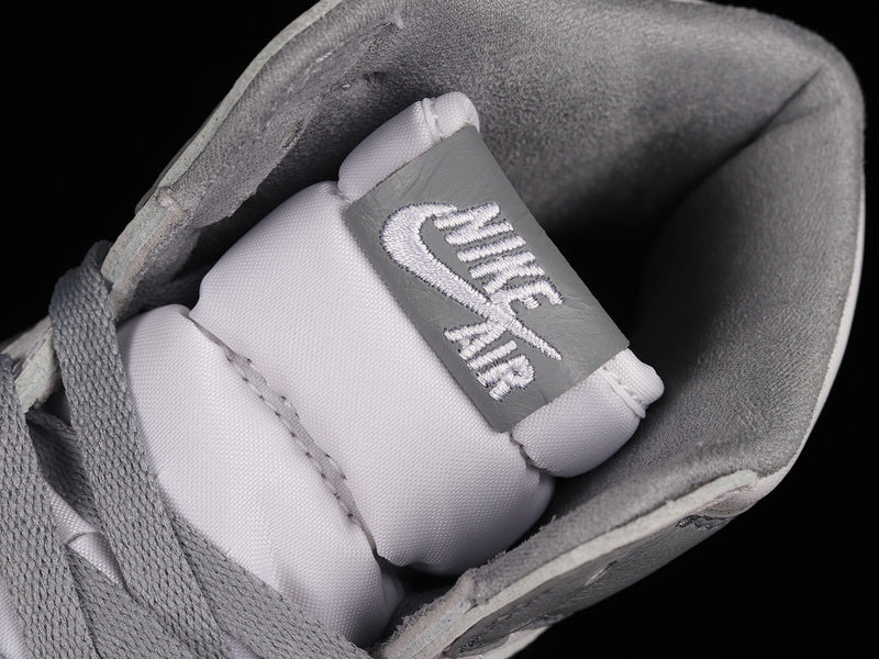 Air Jordan 1 High “Og Stealth”