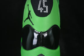 Air Jordan 11 “Dark Green”