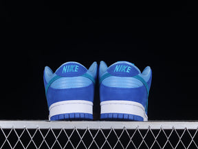 Dunk “Blue Raspberry”