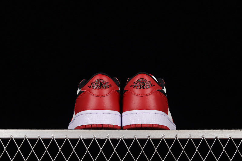 Air Jordan 1 Low "Chicago"