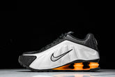 Nike Shox R4 “Bright Mandarim”
