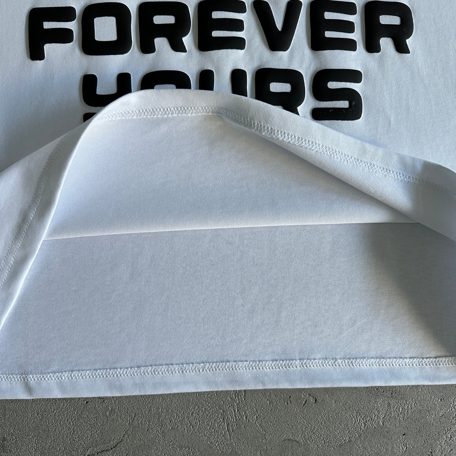 Camisa Broken Planet “Forever Yours”