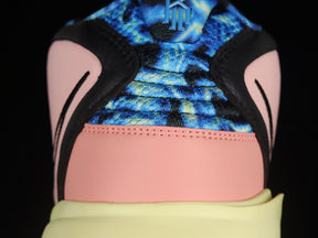 Nike Kyrie EP “Valentine's Day”