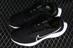 Air Zoom Pegasus 38 “White Black”