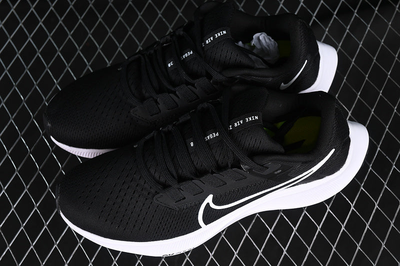 Air Zoom Pegasus 38 “White Black”