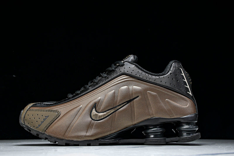 Nike Shox R4 “In Dark Brown”