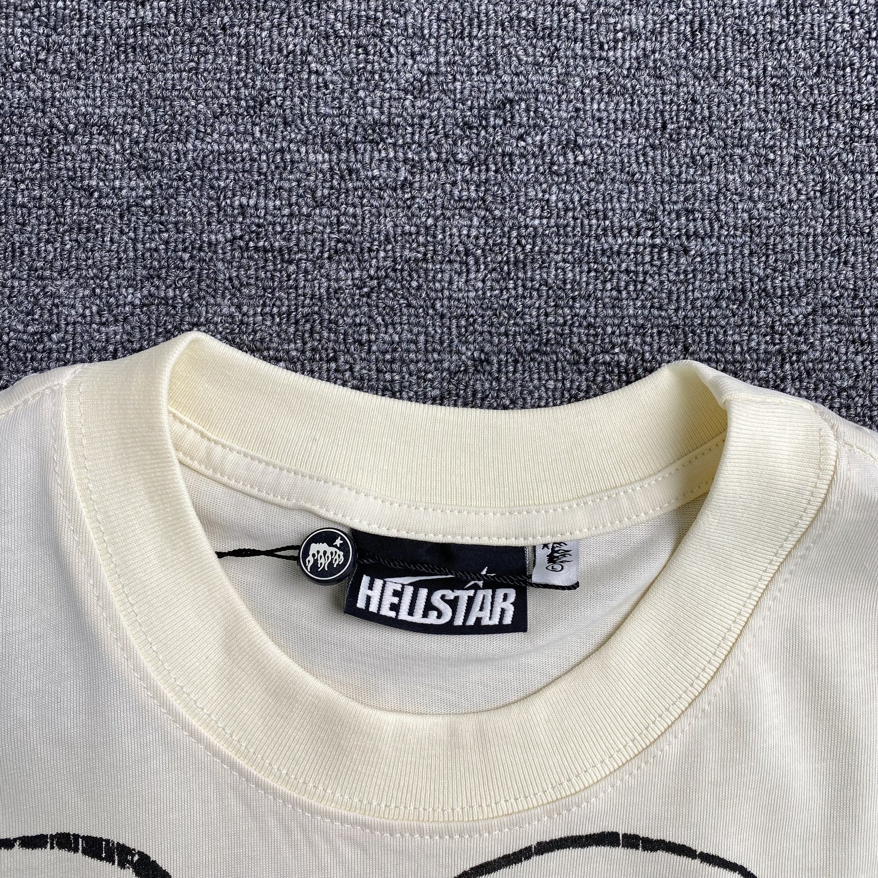 Camisa Hellstar “Path To Paradise” ( Off White )