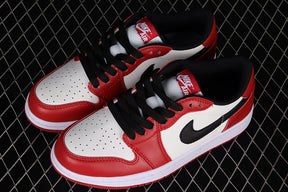 Air Jordan 1 Low "Chicago"