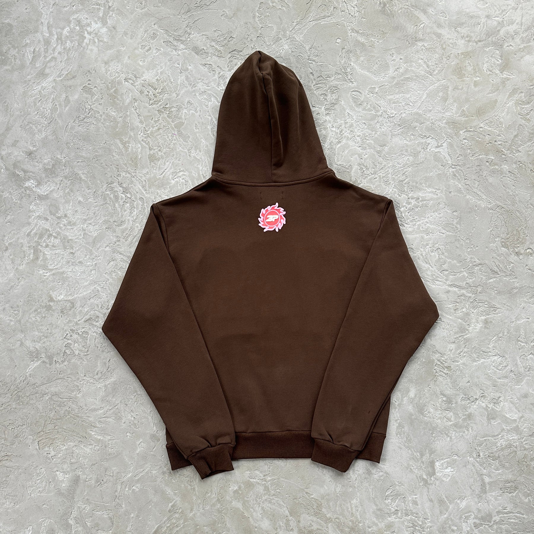 Moletom Broken Planet “It Starts With Luv”