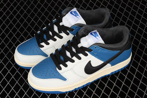 Dunk “Royal Blue”