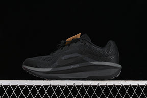 Air Zoom Winflo 11 “Black”