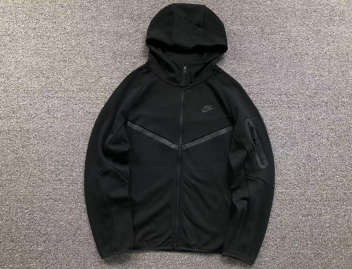 Conjunto Nike Tech ( Preto )