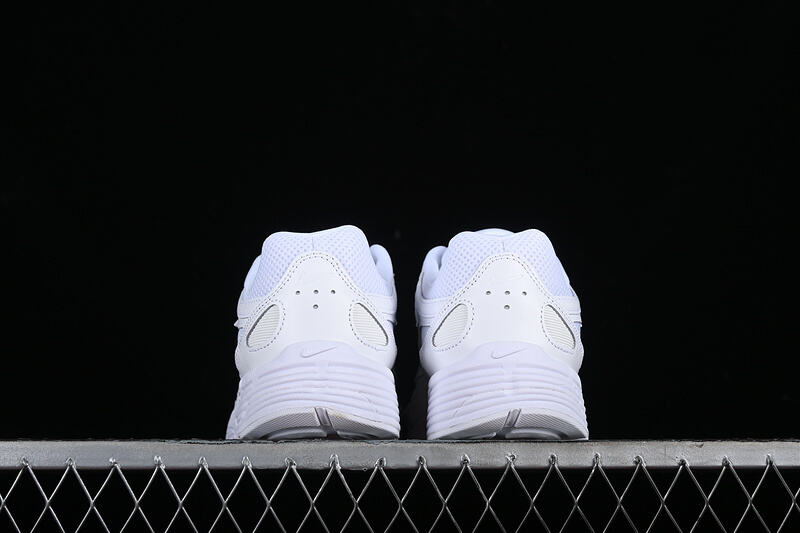 Nike P-6000 “Platinum Tint”