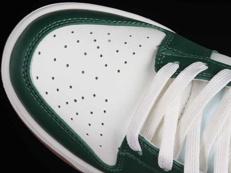 Dunk “Gorge Green”