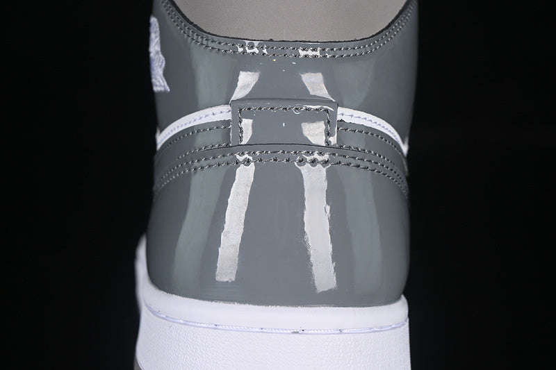 Air Jordan 1 High “Cool Grey”