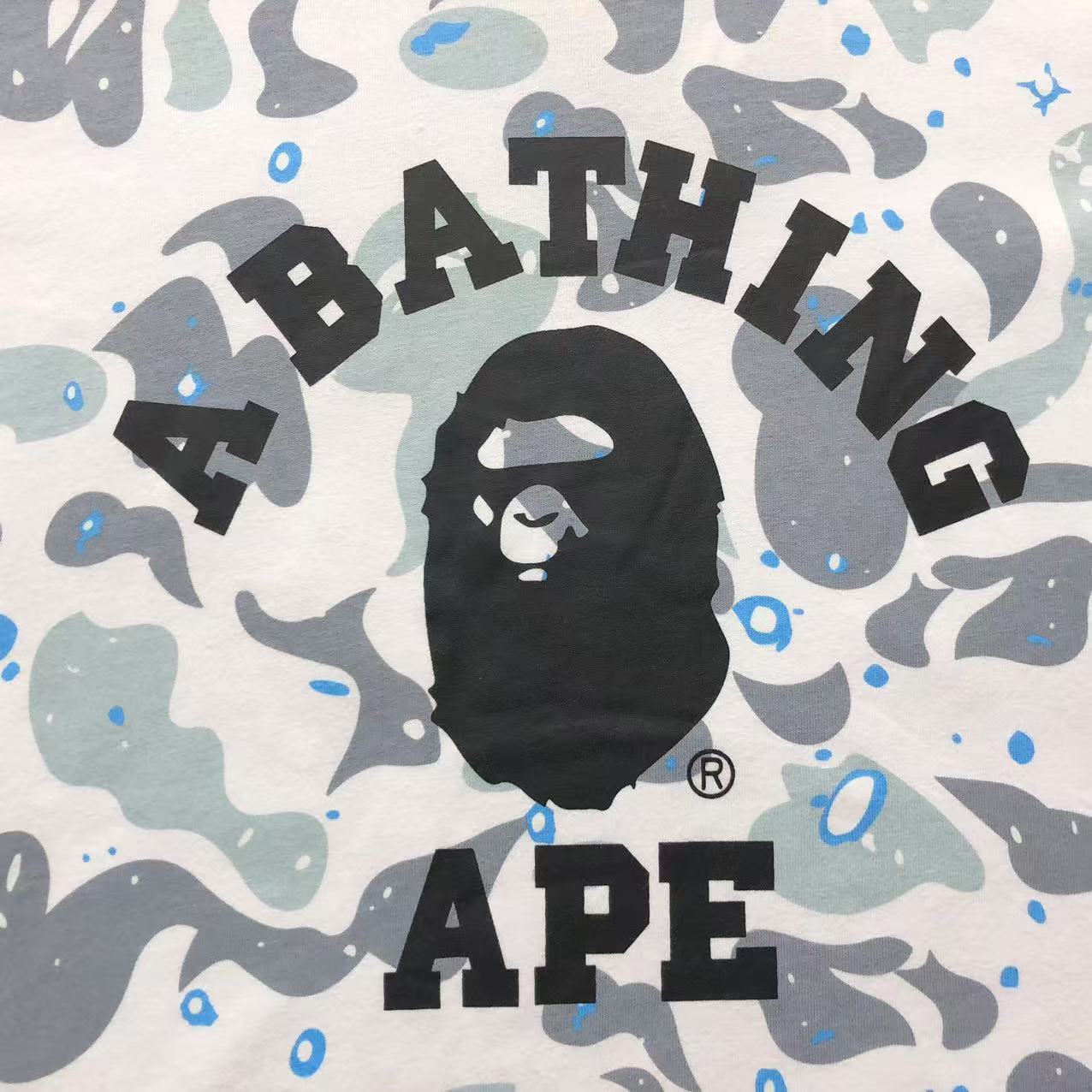 Camisa Bape “Camo White Ape”