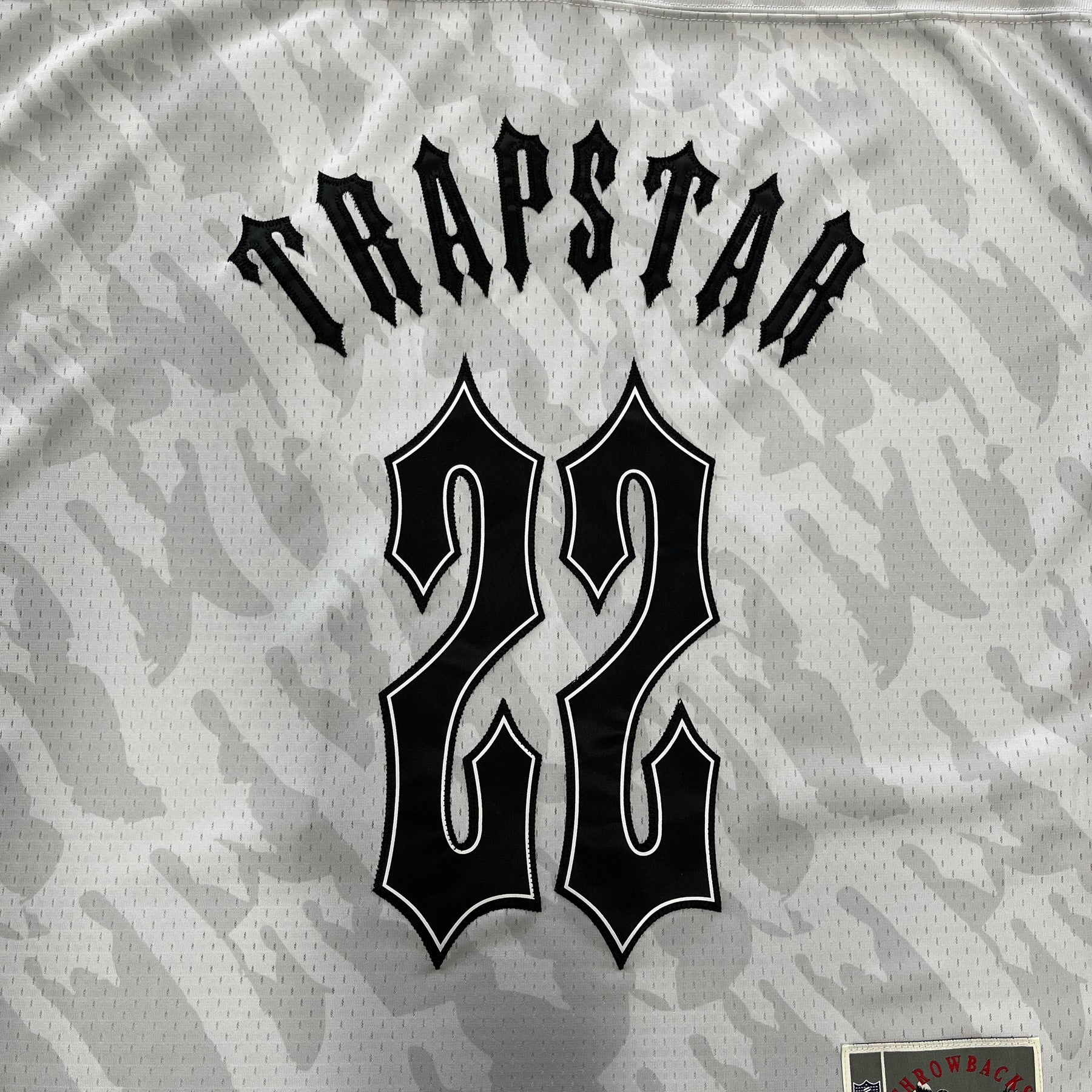 Camisa Trapstar “Football Jersey Camo 22”