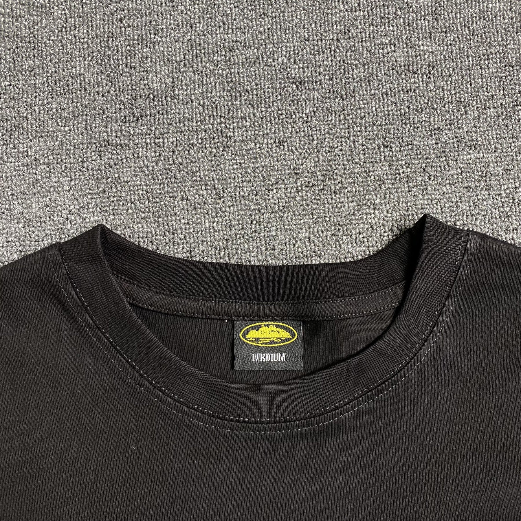 Camisa Corteiz “Batman Sinal”